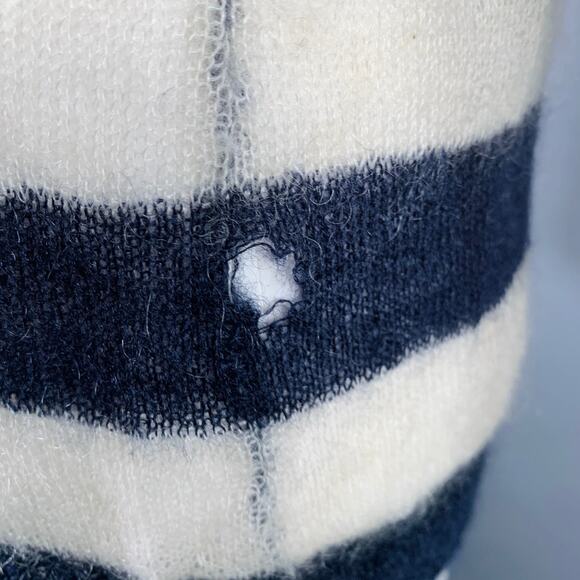 SCOTCH AND SODA Size M Navy Cream Stripe Crew Neck Pullover - Picture 4 of 6